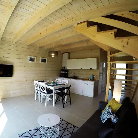 Jachtowa Park גרצי'יבובו